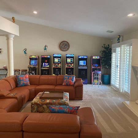 Coachella Chill: Luxury 4Br/4King Paradise Retreat 인디오 외부 사진