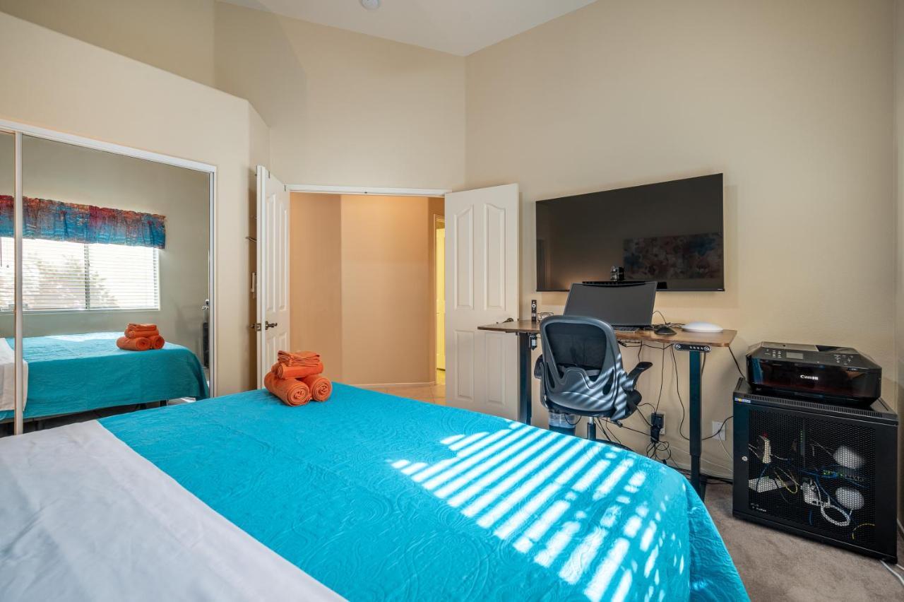 Coachella Chill: Luxury 4Br/4King Paradise Retreat 인디오 외부 사진